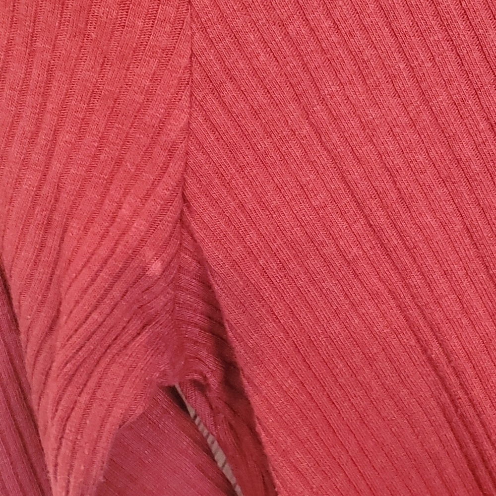 ASOS Red V-neck Ribbed Shirt - Picture 3 of 4